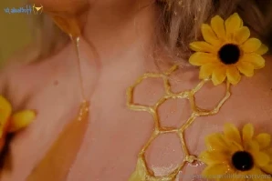 Lilithheartvore - Now available on my clip sites In this disposal only