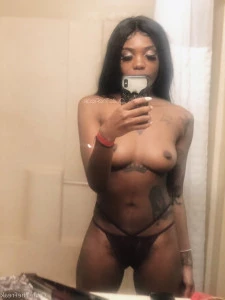 Quitethefreak - Check ur DMs baby i want u to see my Pussy New photo