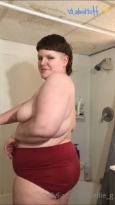 Ellie_g - Call me your pretty baby Tell me what u wanna see baby