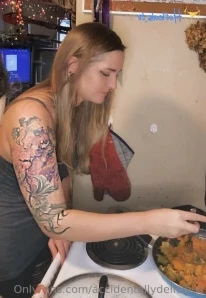 Accidentallydelicious - New oftv video out https onlyfans com