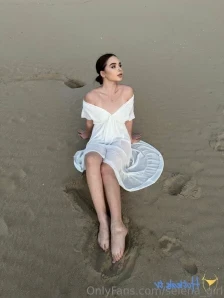 Selena_girl - 𝗙𝗥𝗘𝗘 𝗢𝗡𝗟𝗬 𝗡𝗢𝗪