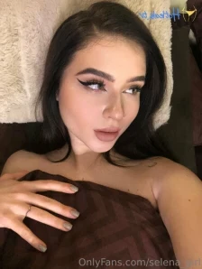 Selena_girl - Hi my sweeties Wednesday is a little Friday it s time to