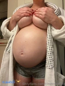 Cinemami69 - GUESS WHAT I m working on some new content for all of you