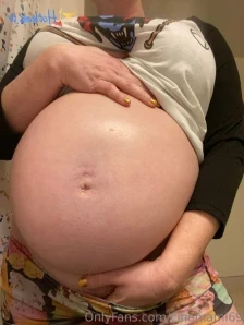 Cinemami69 - ANYONE MISS MY BELLY