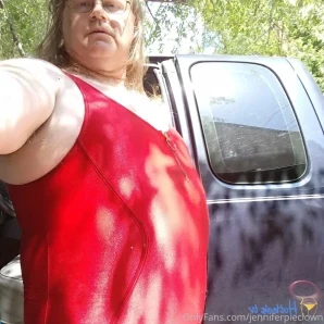 Jenniferpieclown - I just bought some high heels boots It will take part 2