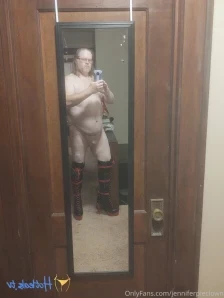 Jenniferpieclown - I did some cleaning for a friend I had removed my part 2