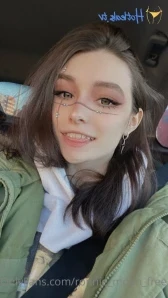 Ronnie_moon_free - Meow This is my natural eye color They are green