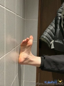 Ai.and0 - Here s me walking on ice water barefoot The things I do for