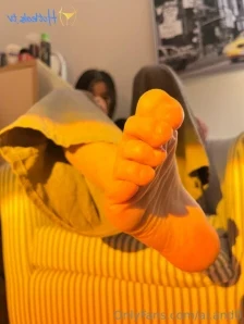 Ai.and0 - POV you re my tiny slave scrubbing my feet while I m taking