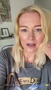 Arabelladerose - Off to town