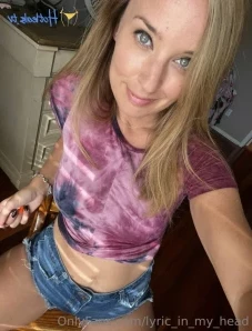 Lyric_in_my_head - Good morning I m working on a new subreddit on