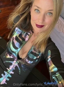 Lyric_in_my_head - Enjoying the nice weather this weekend