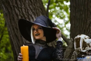 Cyanelawless - Only a few more sleeps left til Halloween My Pretties