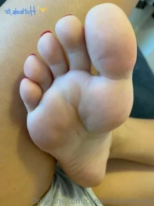Canadiansolemate - Had fun rubbing my feet in the sand and feeling it