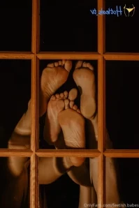 Feetish.babes - Oh I can still feel the softness and warmth of her