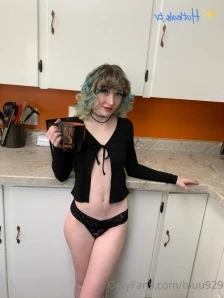 Bluu929 - Join me in the shower today