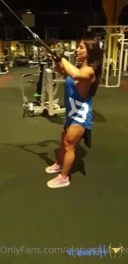 Alesyamuscledoll - Anywhere anytime just doing the work properly