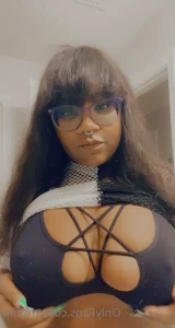 Thehfq - I got asked to pull my boobs out of something tight fitting 