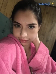 Babyboowho69 - Cozy babe