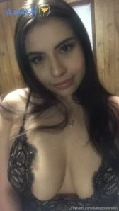 Babyboowho69 - glasses yes or no