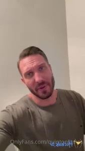 Quintonjames - Happy HUMPDAY Send me a tip if you want me to hump you