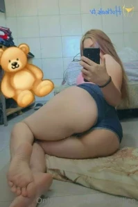 Onlyemiliee - do you keep me company