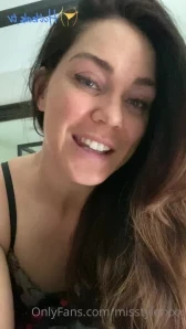 Misstylerxxx - i could show u two reasons for u to dm me