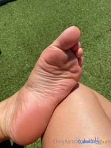 Thegirlin - Colour change what do we think