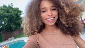 Officialcclionx - Where are my submissives at Feeling bossy today