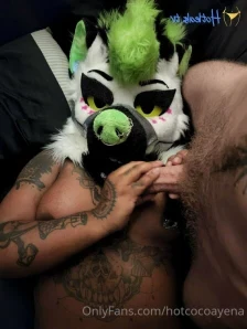 Hotcocoayena - Caught my first squirt