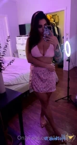 Lana6677 - Who follow my tik tok on here freecontent