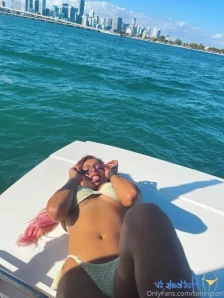 Teawithtori - Hi babes subscribe to my VIP page I m a lot more active part 2