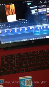 Princess2_queen - My girl dick says hello would you say hi back 