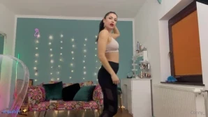 Connymfc - juicy enough