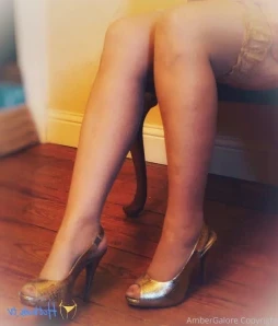 Ambergalore - Amber in her natural habitat part 5