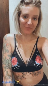 Brookes_world - Here for some therapy I know just what you need