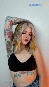 Brookes_world - Do you like the view baby