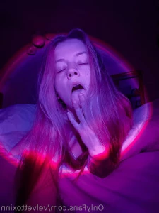 Velvettoxinn - Good morning