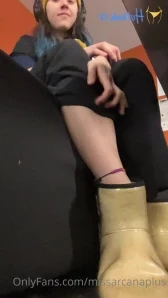 Missarcanaplus - 49-60 I think it s time to take off this outfit 