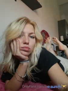 Freeelaamiss23 - Link profilo vip oggi è uscito un nuovo video https