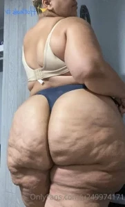 U249974171 - My big ol jiggly Bööty shaking fucked up the your name