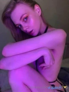 Molybrooks - My tits needs some good sucking part 2