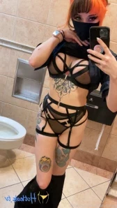 Spookymoogs - WelCUM to GOTH IHOE can I take your order Do you want