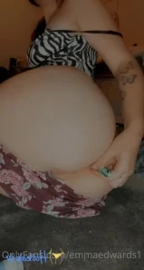 Emmaedwards1 - Spreading my cheeks for u