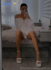 Louise.vip - Don t you want a treat before the Halloween season ends