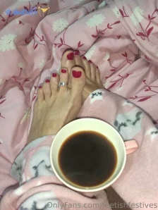 Feetishfestives - End of the hot summer I m saving money for a car i m