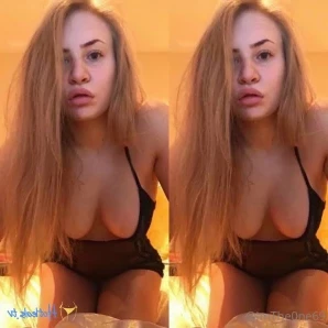 Iamthe0ne69 - hot_wife_victoria Wants to beYour personal Slut