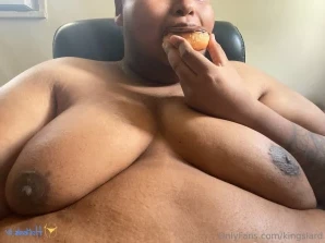 Kingslard - a body built by double quarter pounders with extra cheese
