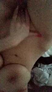 Hitomi_official - 遅くなりましたが
