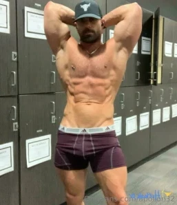 Apollon32 - After long boxing session i gave hugeajax massage and